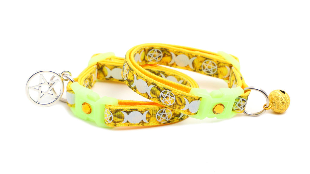 Witch's Familiar on Topaz Cat Collar