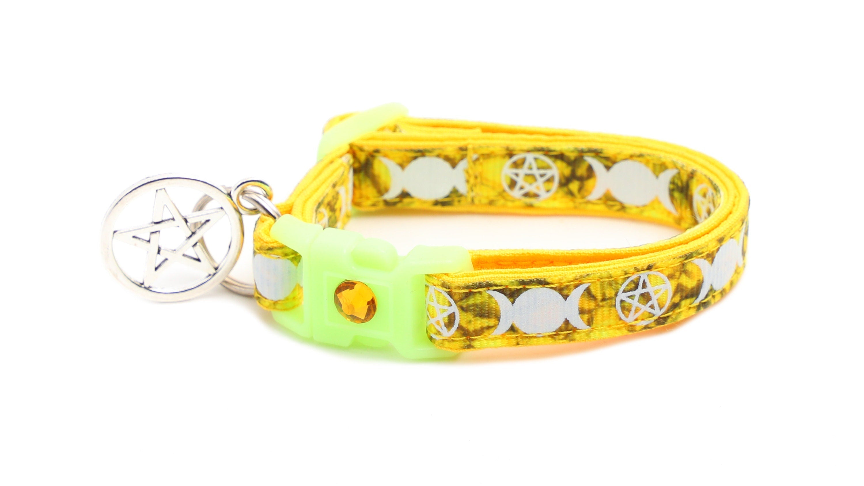 Witch's Familiar on Topaz Cat Collar